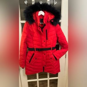 NWOT RED winter coat with black faux fur -size medium - very warm - knee length